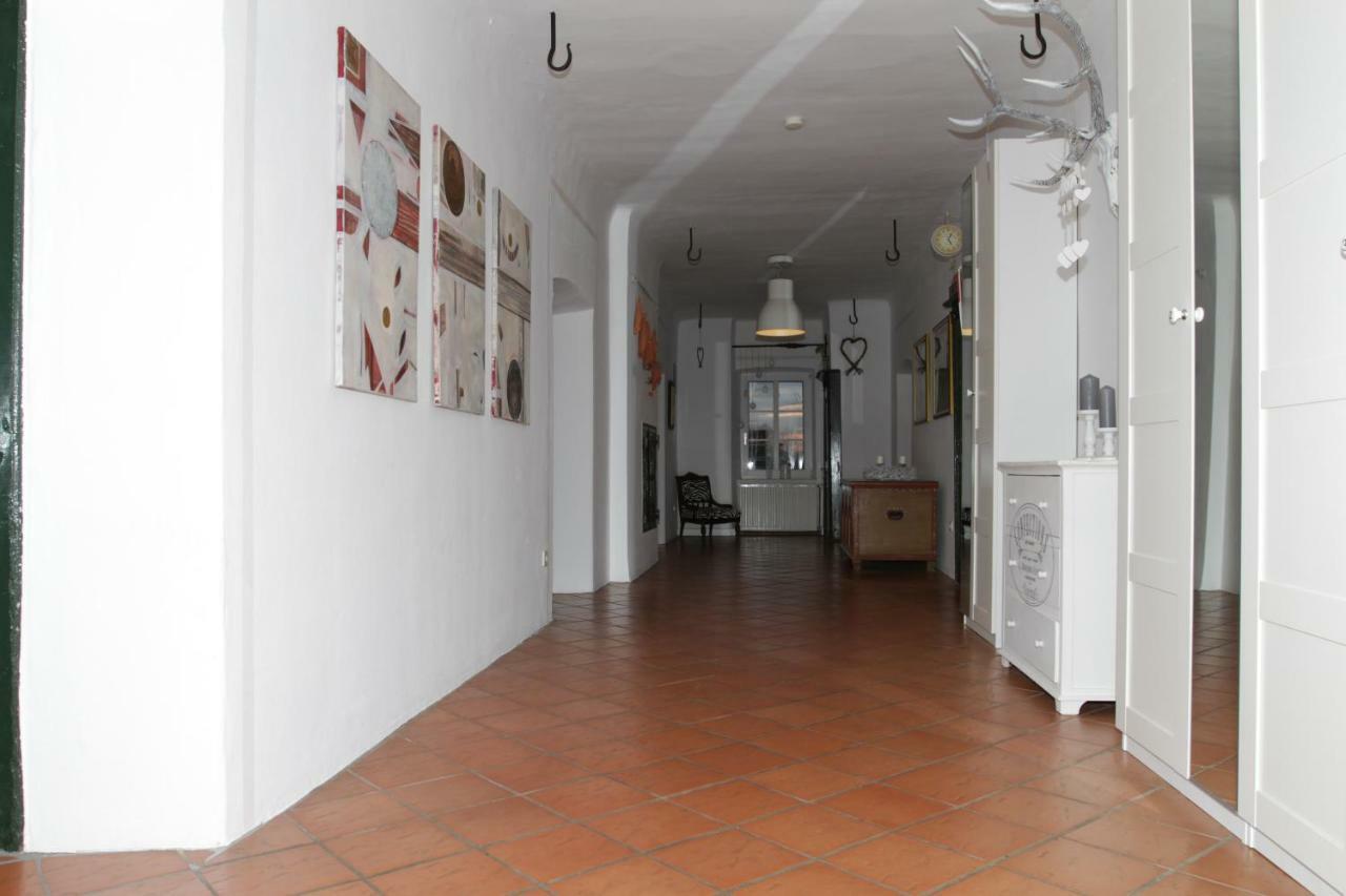 Gutshof Bartl 1 Klagenfurt am Woerthersee Exterior foto