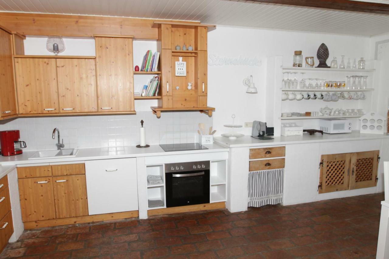 Gutshof Bartl 1 Klagenfurt am Woerthersee Exterior foto